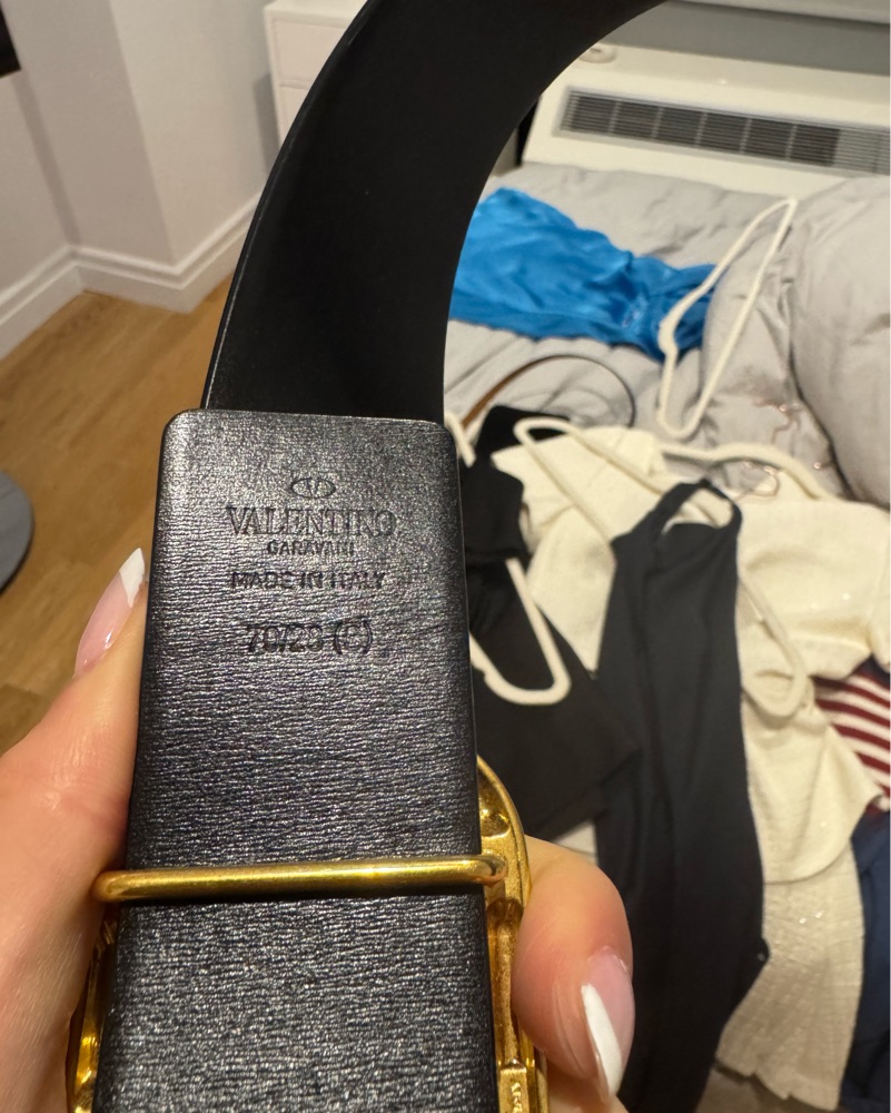 VALENTINO ベルト S 65cm VALENTINO ベルト S 65cm Vlogo Signature Calfskin Belt 30 Mm for