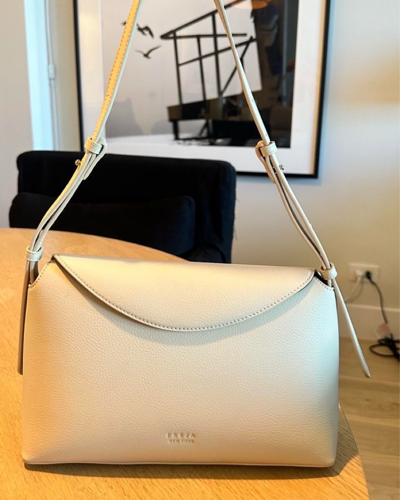 FREJA Hudson Bag by Freja New York - Pickle