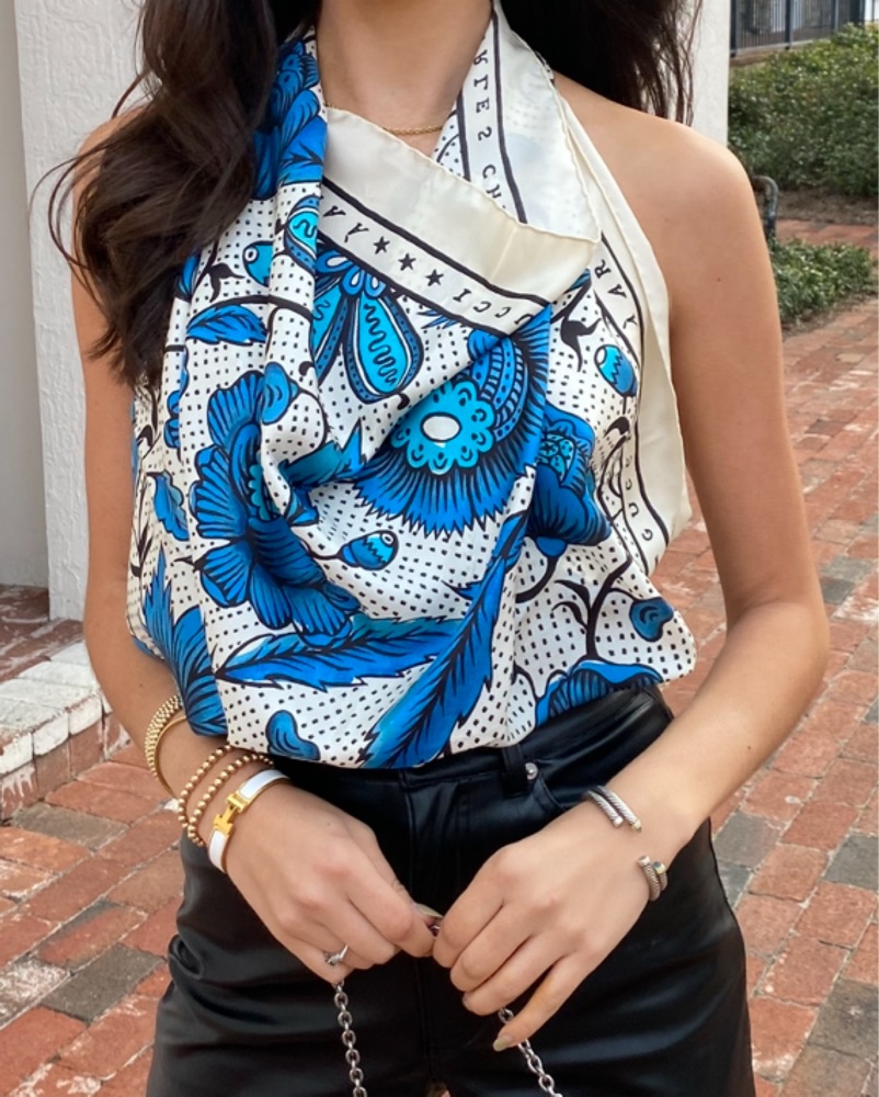 【新品】GUCCI …フラワープリント ストール 140x140cm Gucci Floral Silk Scarf by Gucci - Pickle