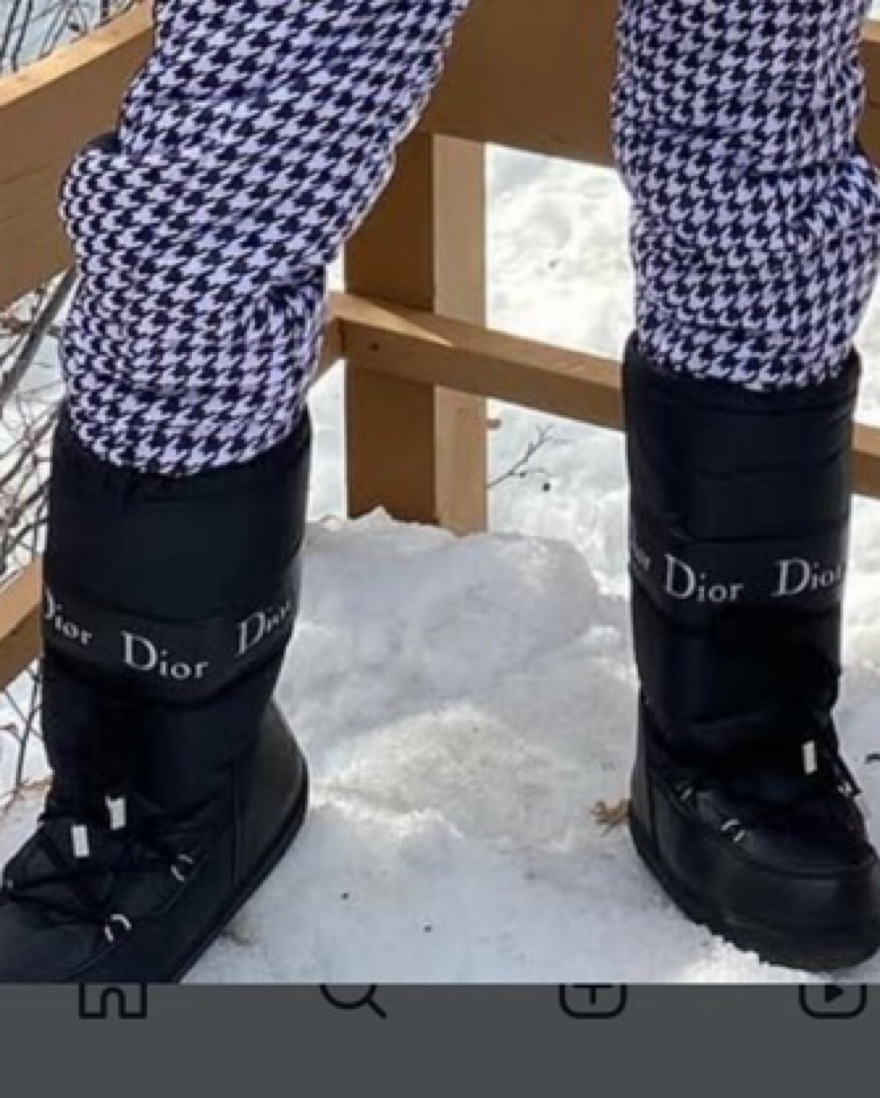 Dior Vintage Snow Moon Boots by Christian Dior - Pickle