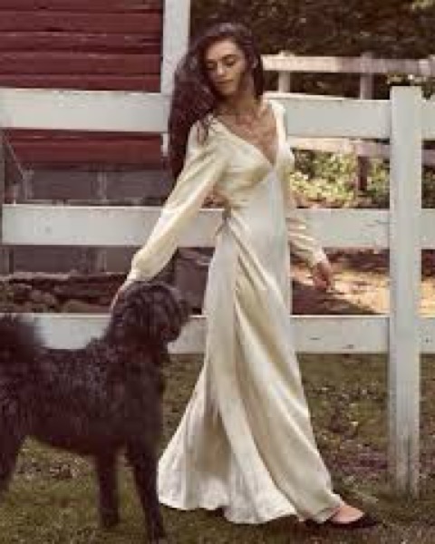 カーディガン 2way satin long gown Doen Fiora Cream Satin Maxi Dress by Doen - Pickle