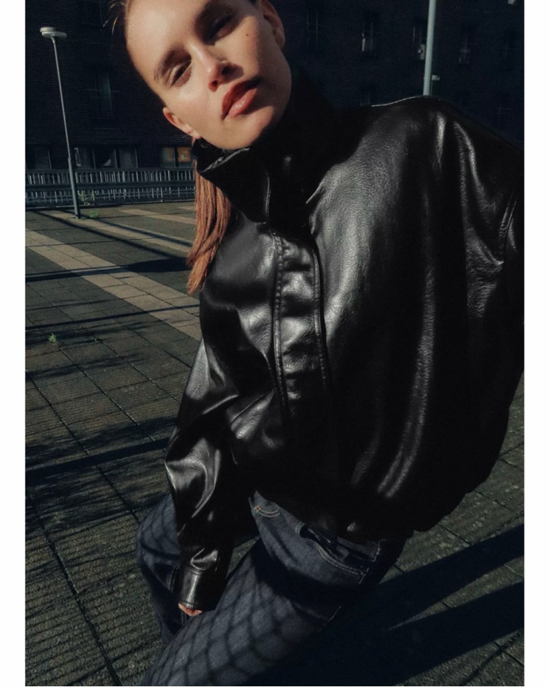 ZARA レザージャケット ZARA 100%レザーボンバージャケット ZWコレクション 限定版 (ZARA