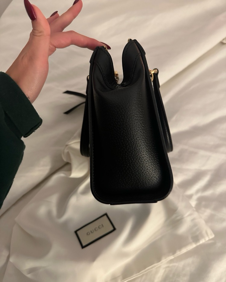 Black Gucci Leather Handbag by Gucci - Pickle