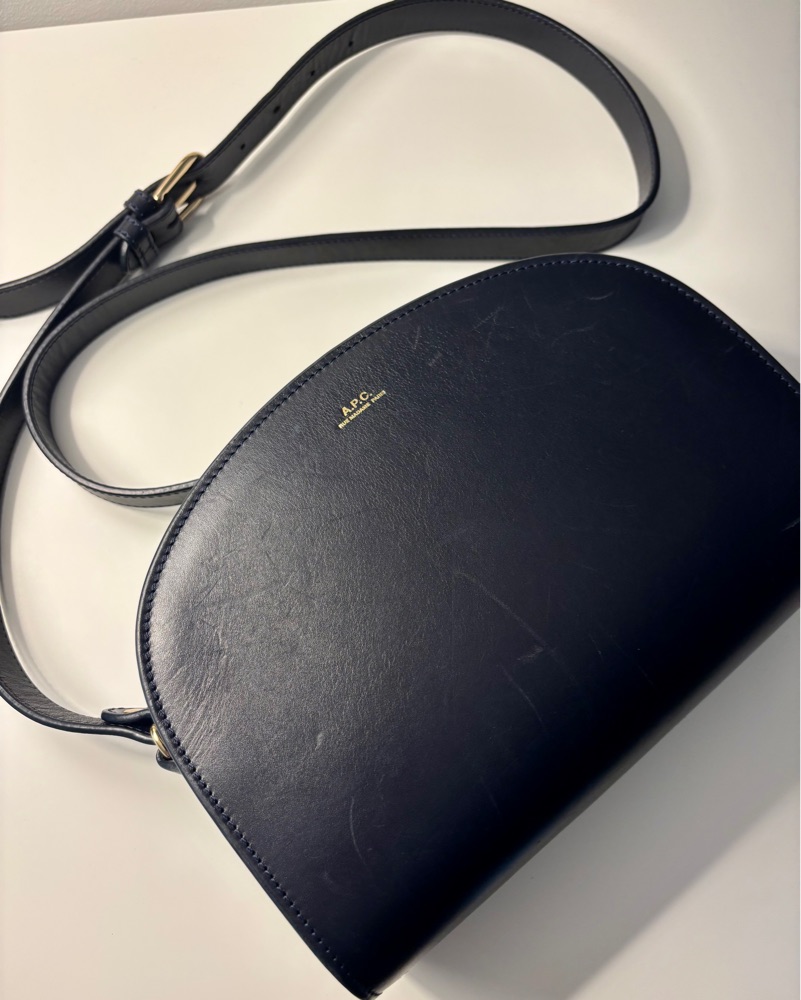 【新品】APC Demi-Lune clutch bag A.P.C.】DEMI-LUNE BAG – Blue Beach Denim