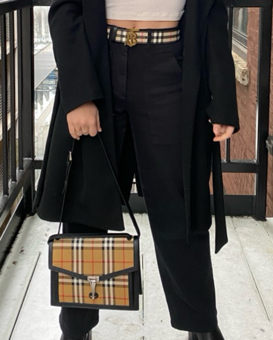 Y*様 BURBERRY ブラック ボディバッグ バーバリー BURBERRY BURBERRY ボディバッグ MD SONNY PN9 8049095
