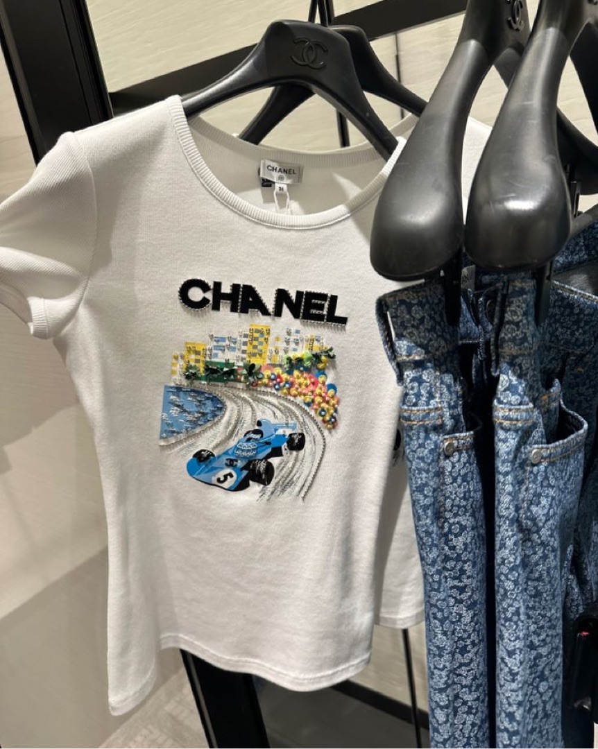 CHANEL　ロゴ生地縫い付けタンクトップ　38サイズ　超美品 22SS☆すぐ届く！ 【CHANEL シャネル】 タンクトップ 白 関税込