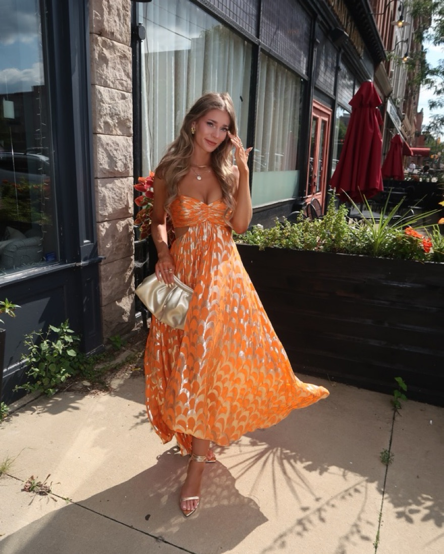 Delfi Collective Adele Sweetheart Dress by Delfi Collective - Pickle