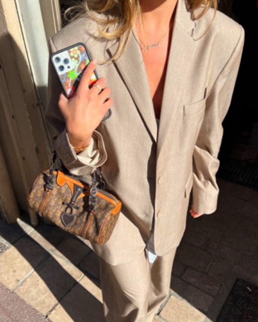 Djerf Avenue Forever Blazer Oat by Djerf Avenue - Pickle