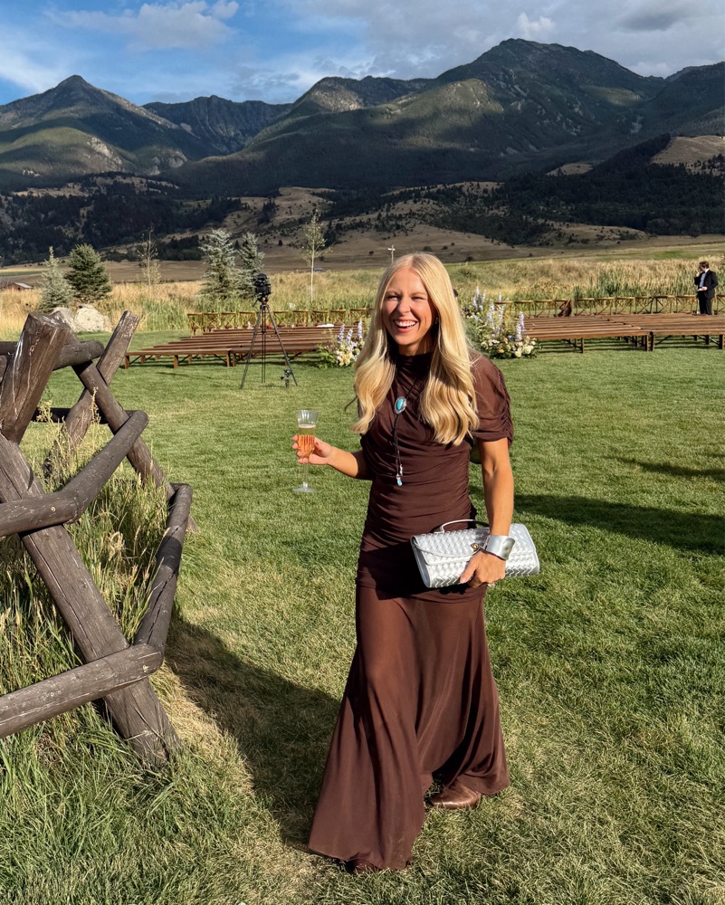 MA deshabille エムエーデザビエ AMBER アンバー　ワッフル Amanda Uprichard Evianna Mesh Gown by Amanda Uprichard - Pickle