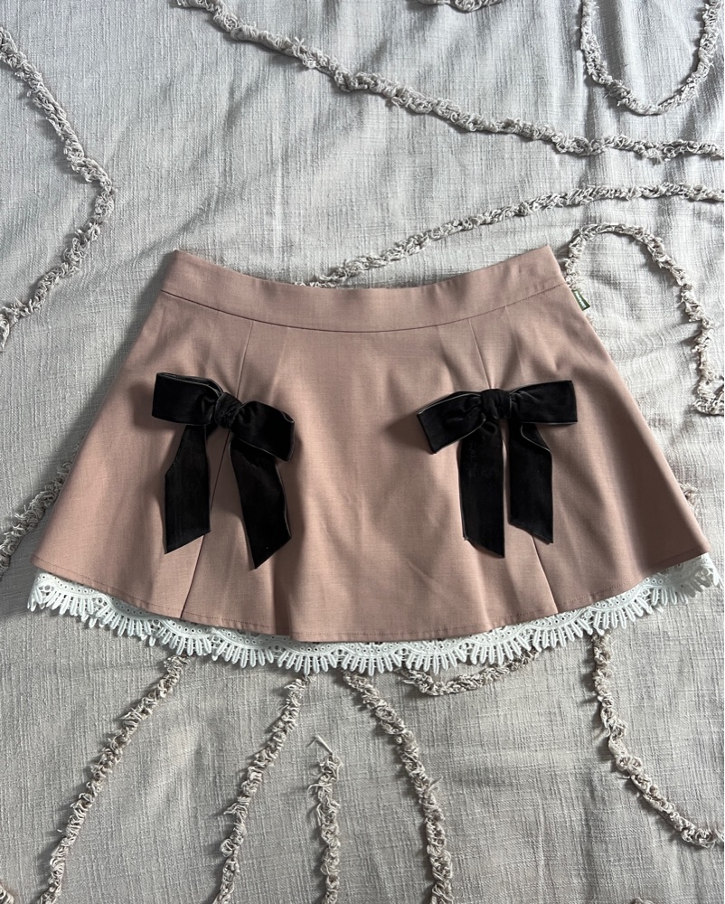 Heaven by Marc Jacobs Pink Pleated Skirt by Heaven By Marc Jacobs