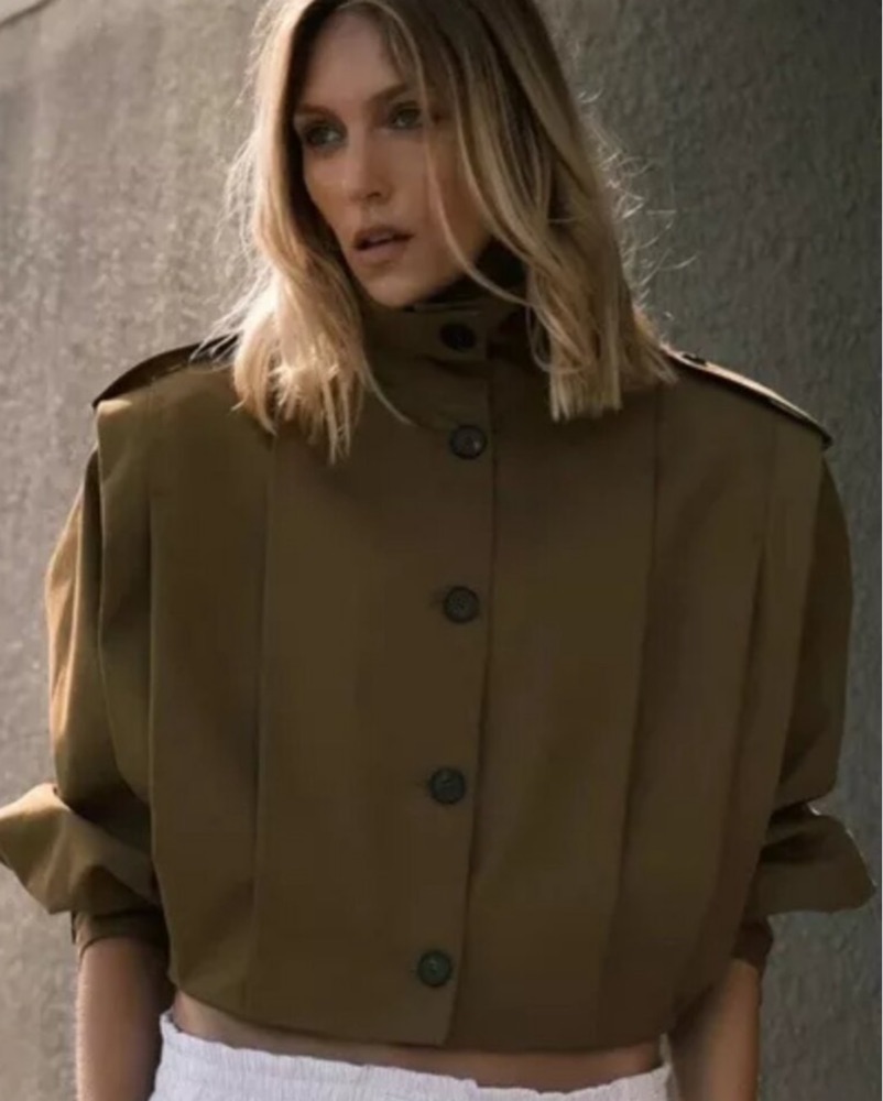ZARA オリーブブラウン ミリタリージャケット Zara Cropped Pleated Olive Green Jacket by Zara - Pickle